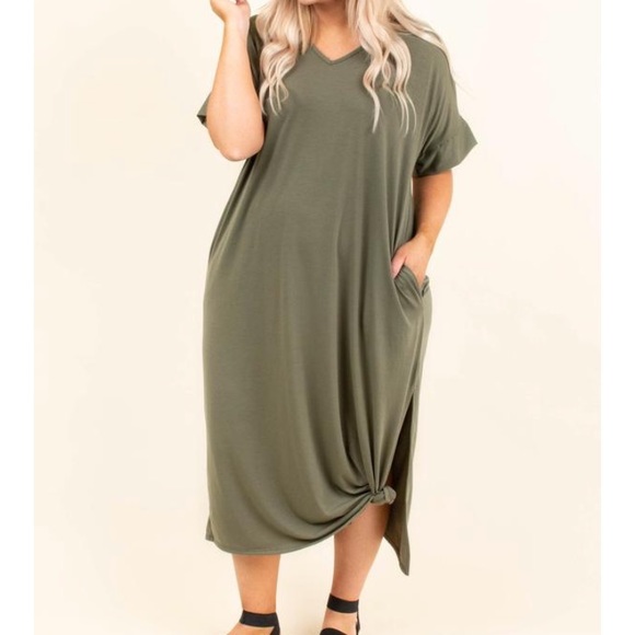 Acting Pro Dresses & Skirts - Olive Green Maxi Dress - 2X